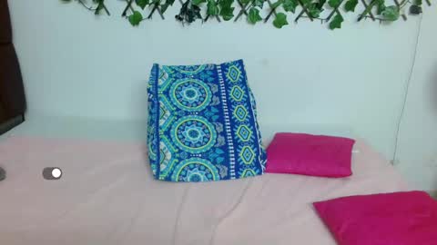 Eva   online show from 02.13.25