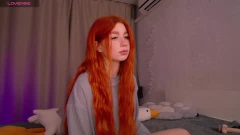 Snapshot of evaa_moonn_ chatting on 12.04.24 Eva online show from 12.04.24