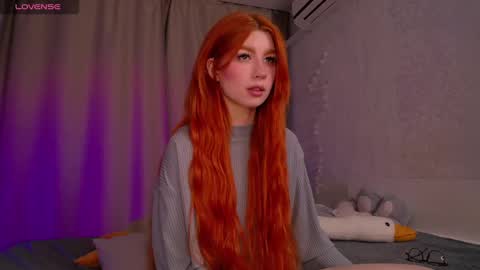 Snapshot of evaa_moonn_ chatting on 03.04.25 Eva online show from 03.04.25