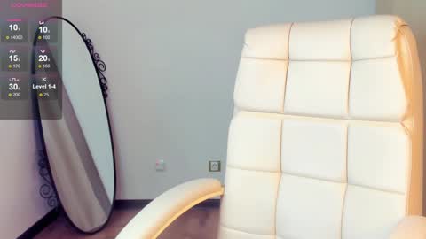 Eva  online show from 01.18.25