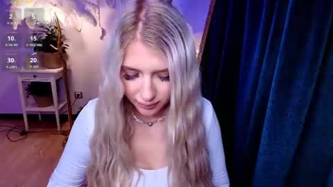 Snapshot of evacadooo chatting on 07.10.26 Eva online show from 07.10.26