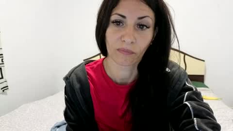Snapshot of evacrisxxx chatting on 07.15.26 hornycrissyyourlove online show from 07.15.26