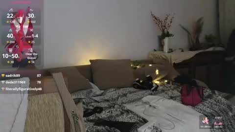 Eva online show from 10.31.25