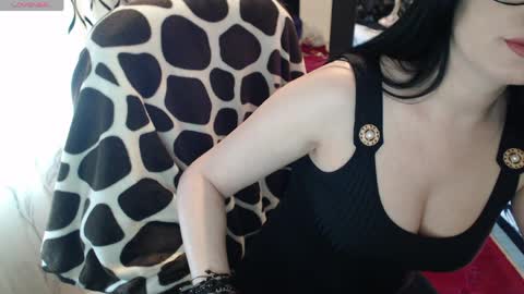 Snapshot of evadream1 chatting on 03.27.26 EVADREAM online show from 03.27.26