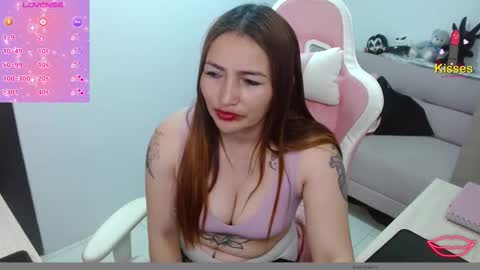 Snapshot of evagrays chatting on 03.04.26 Eva online show from 03.04.26