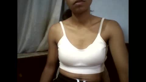 evahaldy online show from 02.25.26