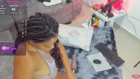 evahalston online show from 11.05.25