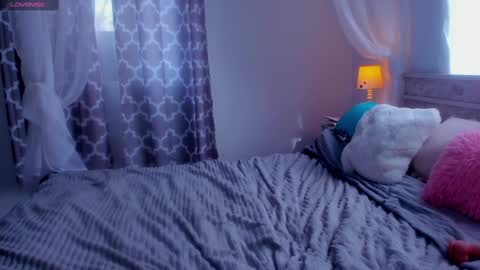 Eva online show from 03.12.25