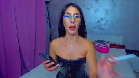 Eva online show from 11.02.25