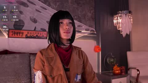 Snapshot of evamoretti chatting on 10.31.25 Eva Moretti online show from 10.31.25