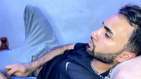 evan57036 online show from 01.11.25