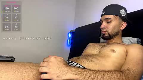 Snapshot of evan57036 chatting on 06.25.26 evan57036 online show from 06.25.26