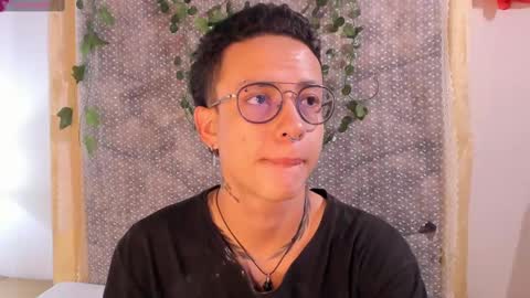 Evan Smitt online show from 03.08.25