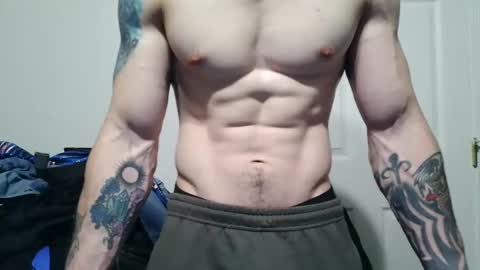 Snapshot of evancage chatting on 01.29.25 evan cage online show from 01.29.25