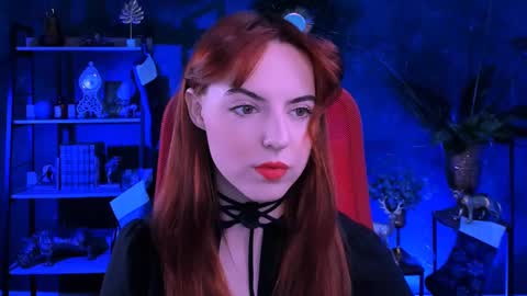 Eva  online show from 01.05.25