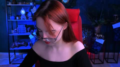 Eva  online show from 01.15.25