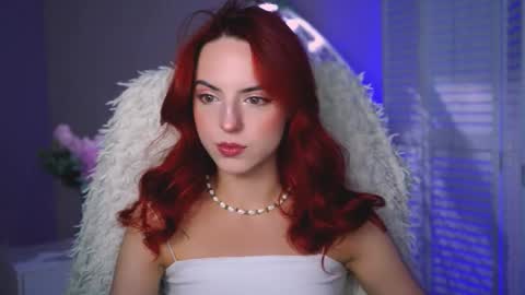 Eva  online show from 09.21.25