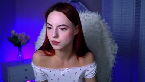 Eva  online show from 10.10.25