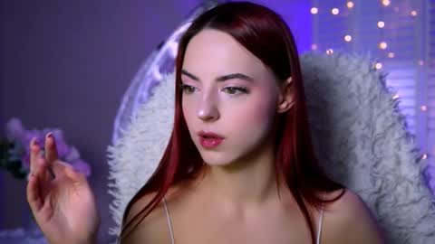 Eva  online show from 10.20.25