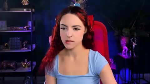 Eva  online show from 11.23.25