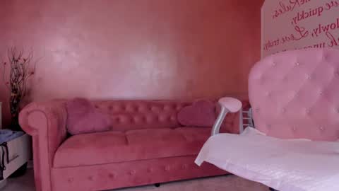 Eva online show from 01.28.25