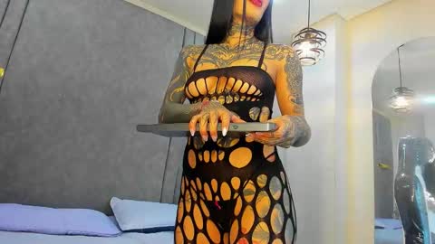 Snapshot of evangeline_hell chatting on 02.21.26 evangeline_hell online show from 02.21.26