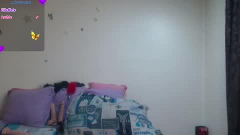 Snapshot of evangeline_lover chatting on 05.28.26 evangeline_lover online show from 05.28.26