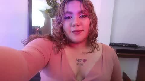 Snapshot of evania_lorns chatting on 06.04.26 eva online show from 06.04.26