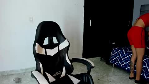 evanllelyne online show from 09.26.25