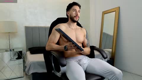 E V A N S online show from 04.20.26