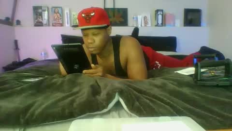 evanschris2048 online show from 03.06.25