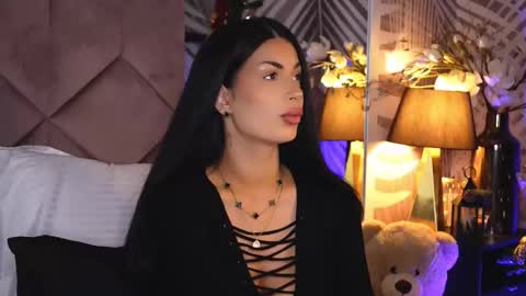 EvaRhea online show from 12.15.25