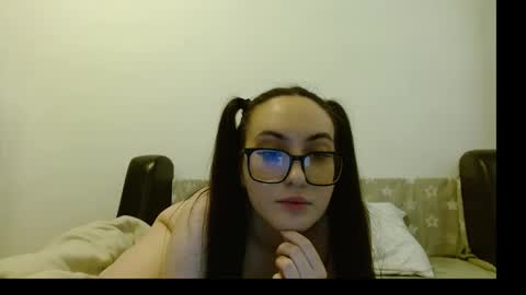 Snapshot of evaryde chatting on 11.24.25 EvaRyde online show from 11.24.25