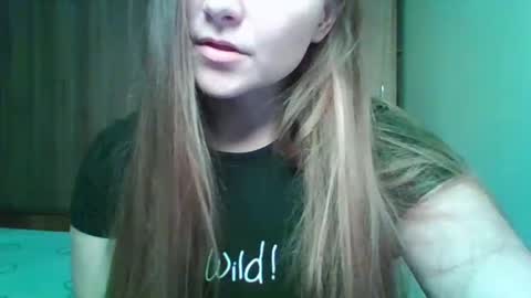 evasapples2026 online show from 02.05.26