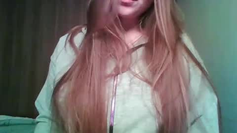 evasapples2026 online show from 04.20.26