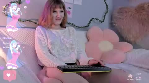 Snapshot of evastevs chatting on 11.23.25 Eva online show from 11.23.25