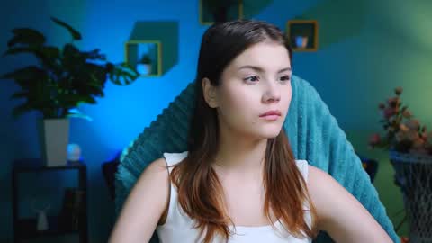 Snapshot of evathopson chatting on 12.03.24 Eva  next stream -  - 1600 UTC2000  online show from 12.03.24