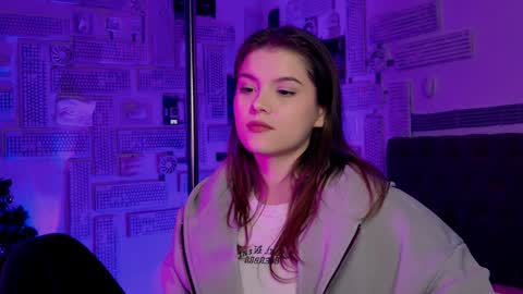 Snapshot of evathopson chatting on 01.31.25 Eva  next stream -  - 1600 UTC2000  online show from 01.31.25