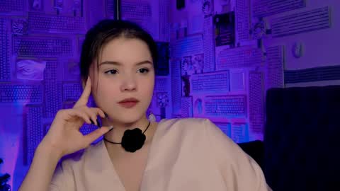 Snapshot of evathopson chatting on 02.01.25 Eva  next stream -  - 1600 UTC2000  online show from 02.01.25