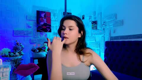 Snapshot of evathopson chatting on 02.15.25 Eva  next stream -  - 1600 UTC2000  online show from 02.15.25