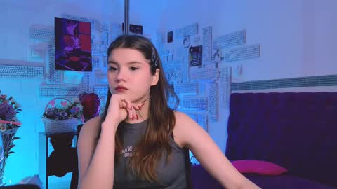 Snapshot of evathopson chatting on 02.28.25 Eva  next stream -  - 1600 UTC2000  online show from 02.28.25