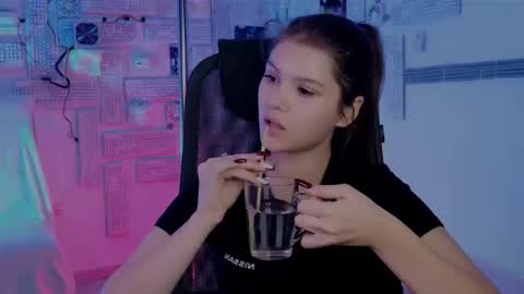 Eva  next stream -  - 1600 UTC2000  online show from 11.20.25