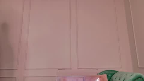 Snapshot of evathornxx chatting on 07.20.26 Eva online show from 07.20.26