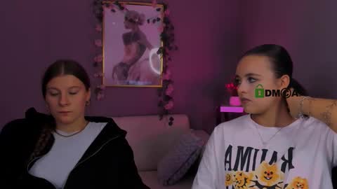 eve rose  online show from 09.24.25