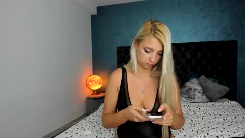 Snapshot of evebel chatting on 09.20.25 Eve online show from 09.20.25