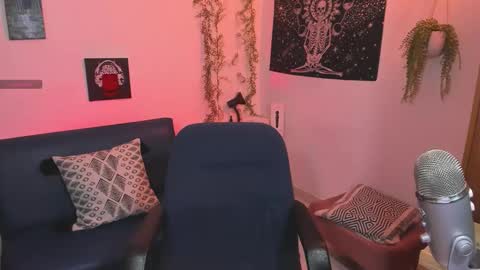 Eve Jane  online show from 10.09.25