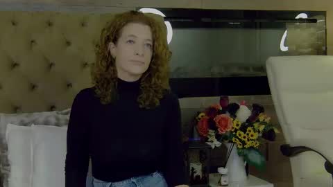 EveHamilton online show from 11.01.25