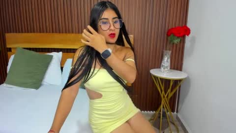 BELLA online show from 12.26.24