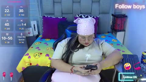 evelin zaens online show from 10.22.25