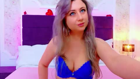 EvelinHill online show from 02.21.26